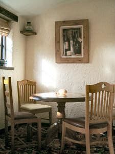 The Queen Anne Inn Hucklow